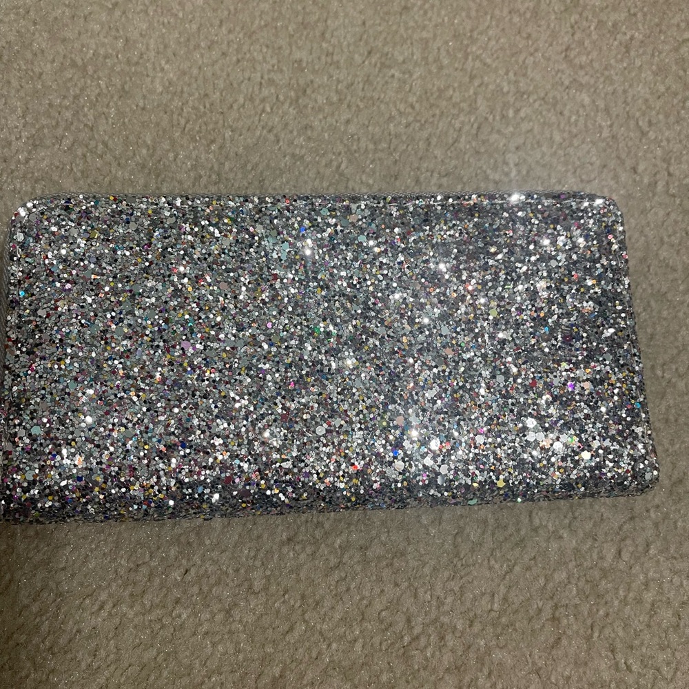 Silver Glitter Wallet - Picture 2 of 5